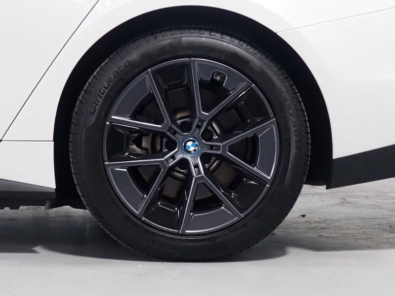 2023 BMW i4 eDrive35 Gran Coupe *HEADS-UP DISPLAY, NAVIGATION, CURVED DISPLAY, SAFETY ALERTS, 360 VIEW CAMERAS, MOONROOF, HEATED SEATS/STEERING, COMFORT ACCESS, ICONIC SOUNDS, HARMAN/KARDON, ANDROID & APPLE Round Rock TX