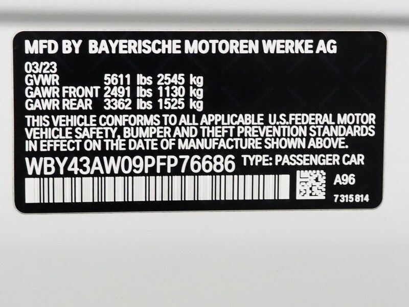 2023 BMW i4 eDrive35 Gran Coupe *NAVIGATION, CURVED DISPLAY, ADAPTIVE CRUISE, SAFETY ALERTS, 360 CAMERAS, MOONROOF, LEATHER, HEATED SEATS/STEERING, HARMAN/KARDON, WIRELESS CHARGING, ANDROID & APPLE Round Rock TX