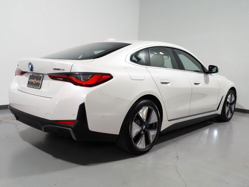 2023 BMW i4 eDrive35 Gran Coupe *NAVIGATION, CURVED DISPLAY, ADAPTIVE CRUISE, SAFETY ALERTS, 360 CAMERAS, MOONROOF, LEATHER, HEATED SEATS/STEERING, HARMAN/KARDON, WIRELESS CHARGING, ANDROID & APPLE Round Rock TX