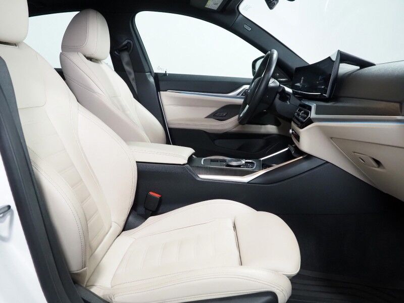 2023 BMW i4 eDrive35 Gran Coupe *NAVIGATION, CURVED DISPLAY, ADAPTIVE CRUISE, SAFETY ALERTS, 360 CAMERAS, MOONROOF, LEATHER, HEATED SEATS/STEERING, HARMAN/KARDON, WIRELESS CHARGING, ANDROID & APPLE Round Rock TX