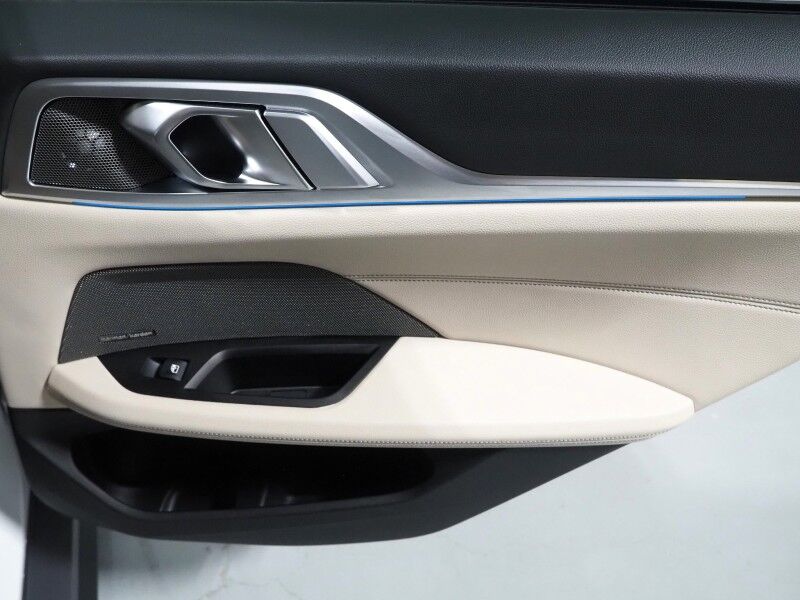 2023 BMW i4 eDrive35 Gran Coupe *NAVIGATION, CURVED DISPLAY, ADAPTIVE CRUISE, SAFETY ALERTS, 360 CAMERAS, MOONROOF, LEATHER, HEATED SEATS/STEERING, HARMAN/KARDON, WIRELESS CHARGING, ANDROID & APPLE Round Rock TX