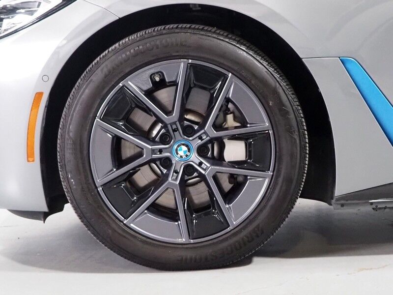 2023 BMW i4 eDrive35 Gran Coupe *NAVIGATION, CURVED DISPLAY, ADAPTIVE CRUISE, SAFETY ALERTS, 360 VIEW CAMERAS, MOONROOF, HEATED SEATS/STEERING, COMFORT ACCESS, HARMAN/KARDON, ANDROID & APPLE Round Rock TX