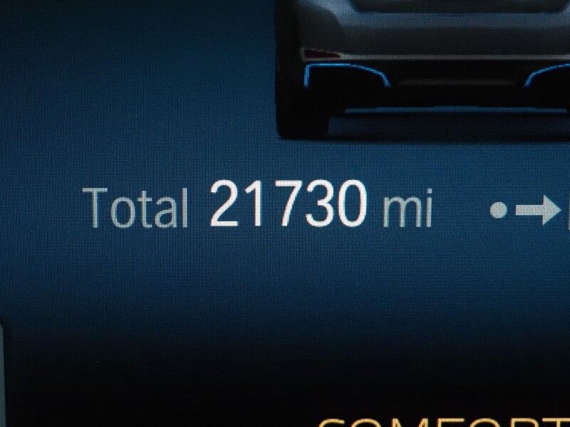 2023 BMW i4 eDrive35 Gran Coupe *NAVIGATION, CURVED DISPLAY, ADAPTIVE CRUISE, SAFETY ALERTS, 360 VIEW CAMERAS, MOONROOF, HEATED SEATS/STEERING, COMFORT ACCESS, HARMAN/KARDON, ANDROID & APPLE Round Rock TX