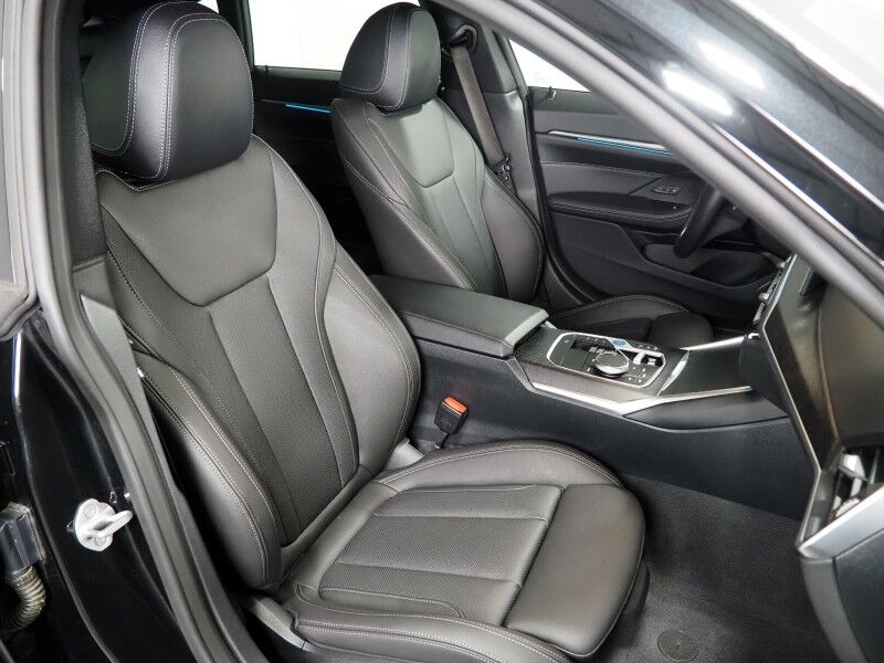 2023 BMW i4 eDrive35 Gran Coupe *NAVIGATION, CURVED DISPLAY, SAFETY ALERTS, 360 CAMERAS, COLOR TOUCHSCREEN, MOONROOF, HEATED SEATS/STEERING, COMFORT ACCESS, POWER LIFTAGTE, 19 INCH WHEELS, ANDROID & APPLE