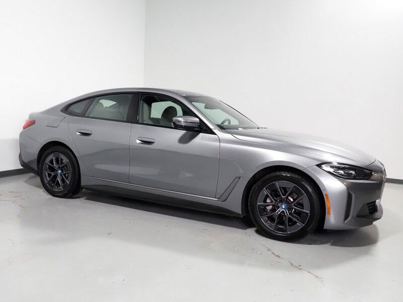 2023 BMW i4 eDrive35 Gran Coupe *NAVIGATION, SAFETY ALERTS, 360 CAMERAS, MOONROOF, LEATHER, HEATED SEATS/STEERING, COMFORT ACCESS, POWER LIFTAGTE, HARMAN/KARDON, WIRELESS CHARGING, ANDROID & APPLE