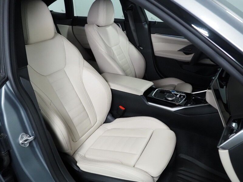 2023 BMW i4 eDrive35 Gran Coupe *NAVIGATION, SAFETY ALERTS, 360 CAMERAS, MOONROOF, LEATHER, HEATED SEATS/STEERING, COMFORT ACCESS, POWER LIFTAGTE, HARMAN/KARDON, WIRELESS CHARGING, ANDROID & APPLE