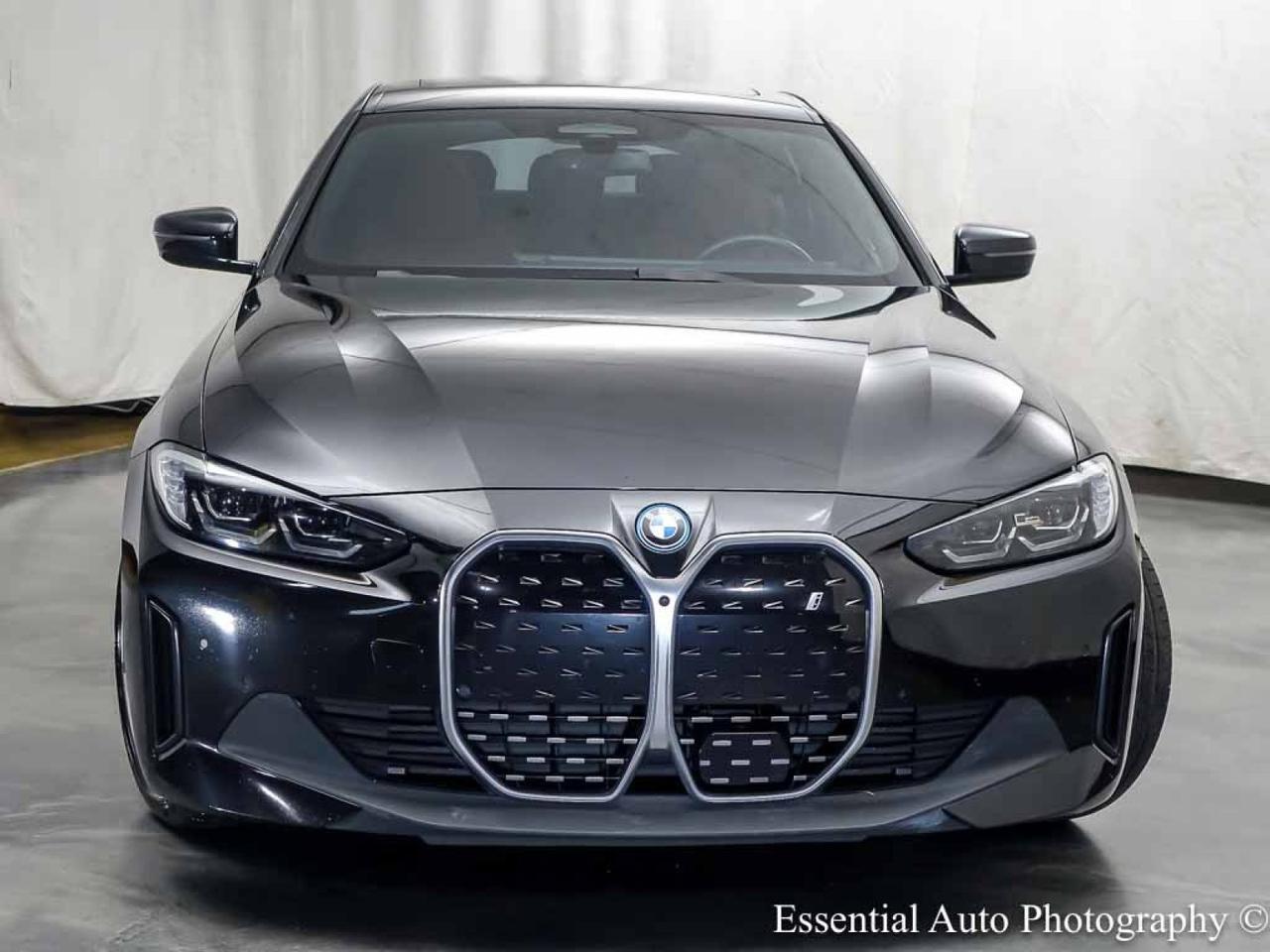 2023 BMW i4 eDrive35 Willowbrook IL
