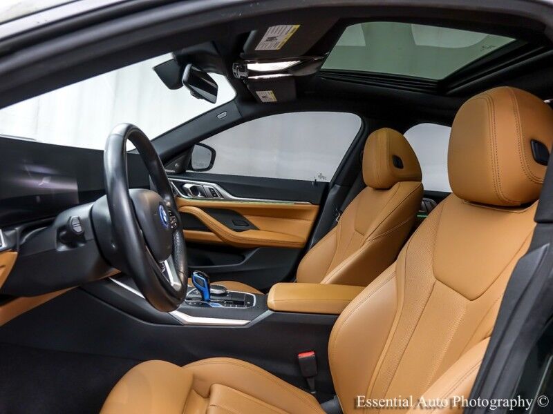 2023 BMW i4 eDrive35 Willowbrook IL
