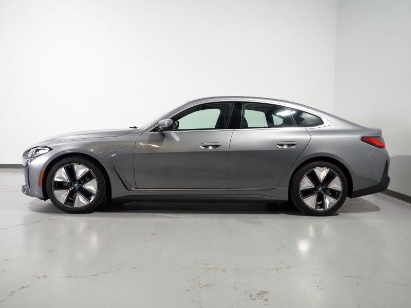 2023 BMW i4 eDrive40 Gran Coupe *DRIVING ASSIST PRO, NAVIGATION, ADAPTIVE CRUISE, CURVED DISPLAY, SAFETY ALERTS, 360 CAMERAS, MOONROOF, HEATED SEATS/STEERING, COMFORT ACCESS, ICONIC SOUNDS, HARMAN/KARDON, 19 INCH WHEELS, ANDROID & APPLE Round Rock TX