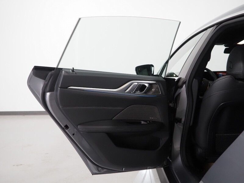 2023 BMW i4 eDrive40 Gran Coupe *DRIVING ASSIST PRO, NAVIGATION, ADAPTIVE CRUISE, CURVED DISPLAY, SAFETY ALERTS, 360 CAMERAS, MOONROOF, HEATED SEATS/STEERING, COMFORT ACCESS, ICONIC SOUNDS, HARMAN/KARDON, 19 INCH WHEELS, ANDROID & APPLE Round Rock TX