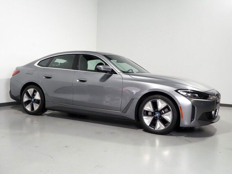 2023 BMW i4 eDrive40 Gran Coupe *DRIVING ASSIST PRO, NAVIGATION, ADAPTIVE CRUISE, CURVED DISPLAY, SAFETY ALERTS, 360 CAMERAS, MOONROOF, HEATED SEATS/STEERING, COMFORT ACCESS, ICONIC SOUNDS, HARMAN/KARDON, 19 INCH WHEELS, ANDROID & APPLE
