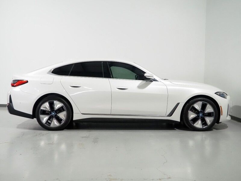 2023 BMW i4 eDrive40 Gran Coupe *HEADS-UP DISPLAY, NAVIGATION, CURVED DISPLAY, SAFETY ALERTS, 360 VIEW CAMERAS, MOONROOF, HEATED SEATS/STEERING, HARMAN/KARDON, WIRELESS CHARGING, ANDROID & APPLE Round Rock TX