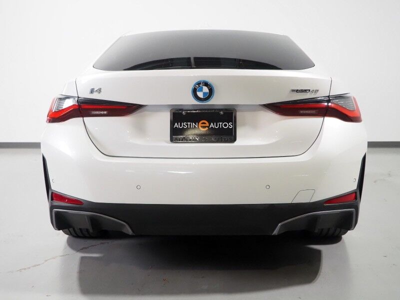 2023 BMW i4 eDrive40 Gran Coupe *HEADS-UP DISPLAY, NAVIGATION, CURVED DISPLAY, SAFETY ALERTS, 360 VIEW CAMERAS, MOONROOF, HEATED SEATS/STEERING, HARMAN/KARDON, WIRELESS CHARGING, ANDROID & APPLE Round Rock TX