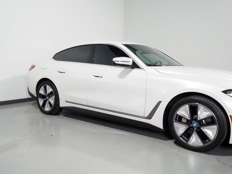 2023 BMW i4 eDrive40 Gran Coupe *HEADS-UP DISPLAY, NAVIGATION, CURVED DISPLAY, SAFETY ALERTS, 360 VIEW CAMERAS, MOONROOF, HEATED SEATS/STEERING, HARMAN/KARDON, WIRELESS CHARGING, ANDROID & APPLE Round Rock TX