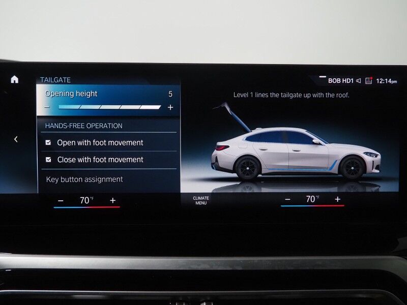 2023 BMW i4 eDrive40 Gran Coupe *HEADS-UP DISPLAY, NAVIGATION, CURVED DISPLAY, SAFETY ALERTS, 360 VIEW CAMERAS, MOONROOF, HEATED SEATS/STEERING, HARMAN/KARDON, WIRELESS CHARGING, ANDROID & APPLE Round Rock TX