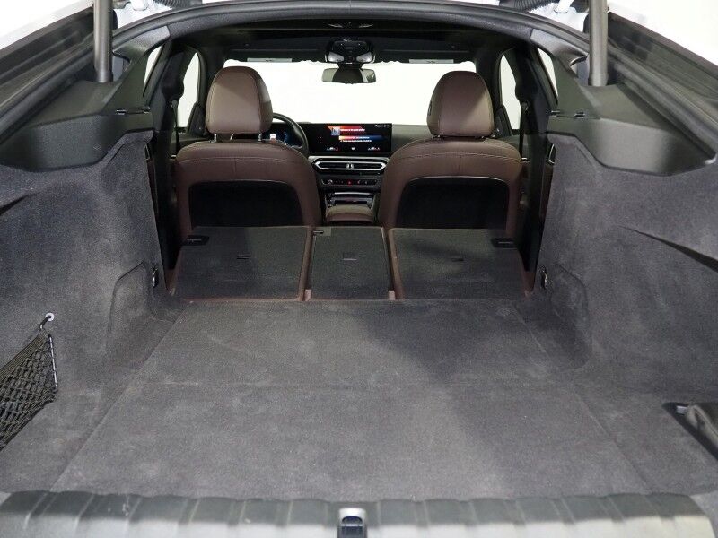 2023 BMW i4 eDrive40 Gran Coupe *HEADS-UP DISPLAY, NAVIGATION, CURVED DISPLAY, SAFETY ALERTS, 360 VIEW CAMERAS, MOONROOF, VERNASCA LEATHER, CLIMATE SEATS, HEATED STEERING, HARMAN/KARDON, ANDROID & APPLE Round Rock TX