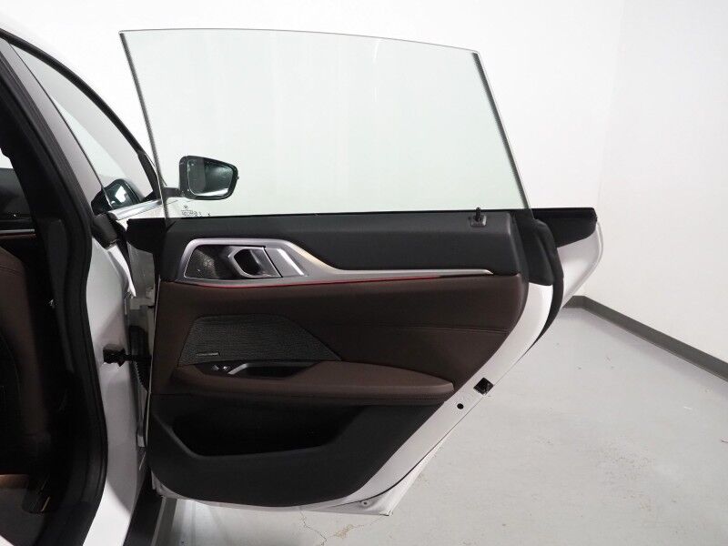 2023 BMW i4 eDrive40 Gran Coupe *HEADS-UP DISPLAY, NAVIGATION, CURVED DISPLAY, SAFETY ALERTS, 360 VIEW CAMERAS, MOONROOF, VERNASCA LEATHER, CLIMATE SEATS, HEATED STEERING, HARMAN/KARDON, ANDROID & APPLE Round Rock TX