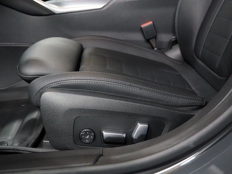2023 BMW i4 eDrive40 Gran Coupe *M SPORT, DRIVING ASSIST PRO, HEADS-UP DISPLAY, NAVIGATION, ADAPTIVE CRUISE, CURVED DISPLAY, SAFETY ALERTS, 360 CAMERAS, MOONROOF, VERNASCA LEATHER, CLIMATE SEATS, HEATED STEERING, HARMAN/KARDON, ANDROID & APPLE Round Rock TX