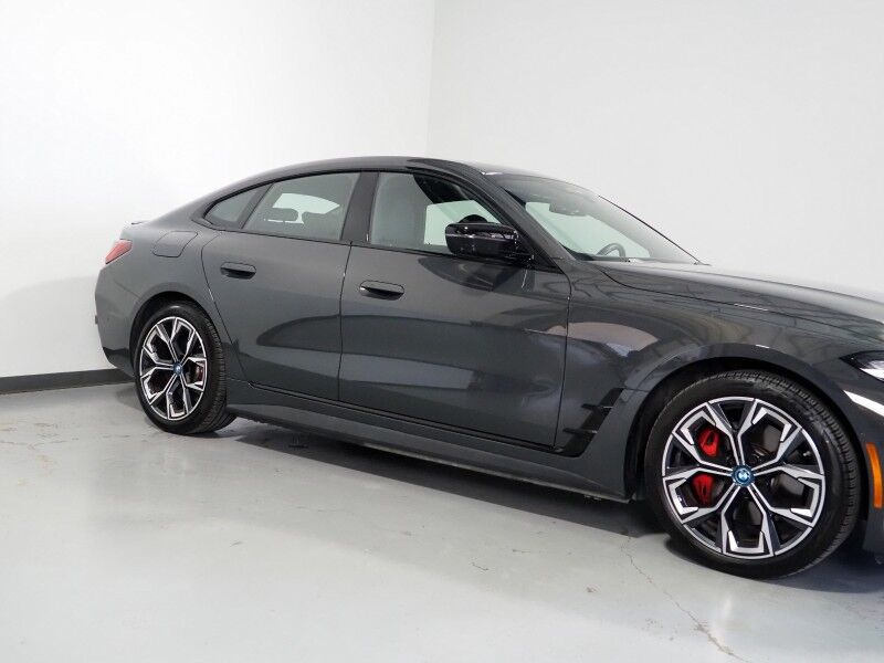 2023 BMW i4 eDrive40 Gran Coupe *M SPORT, DRIVING ASSIST PRO, HEADS-UP DISPLAY, NAVIGATION, ADAPTIVE CRUISE, CURVED DISPLAY, SAFETY ALERTS, 360 CAMERAS, MOONROOF, VERNASCA LEATHER, CLIMATE SEATS, HEATED STEERING, HARMAN/KARDON, ANDROID & APPLE Round Rock TX