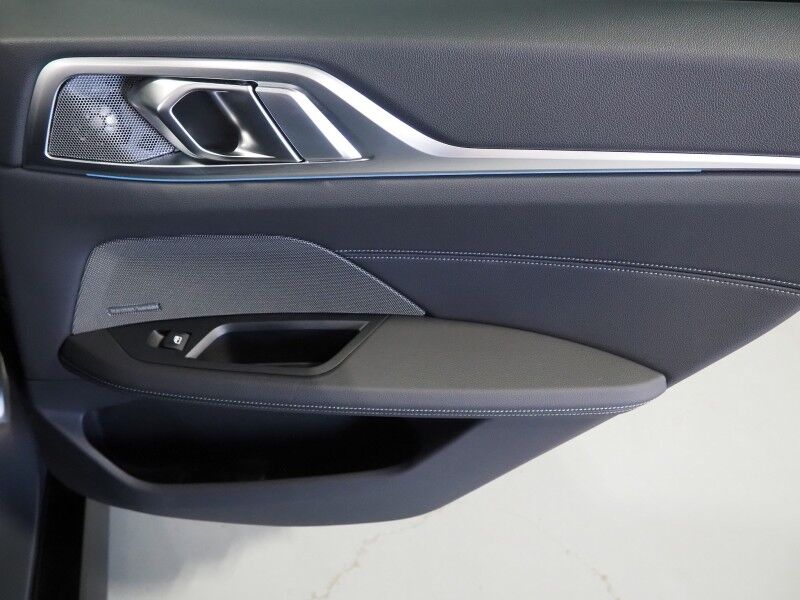 2023 BMW i4 eDrive40 Gran Coupe *M SPORT, DRIVING ASSIST PRO, HEADS-UP DISPLAY, NAVIGATION, ADAPTIVE CRUISE, CURVED DISPLAY, SAFETY ALERTS, 360 CAMERAS, MOONROOF, VERNASCA LEATHER, CLIMATE SEATS, HEATED STEERING, HARMAN/KARDON, ANDROID & APPLE Round Rock TX