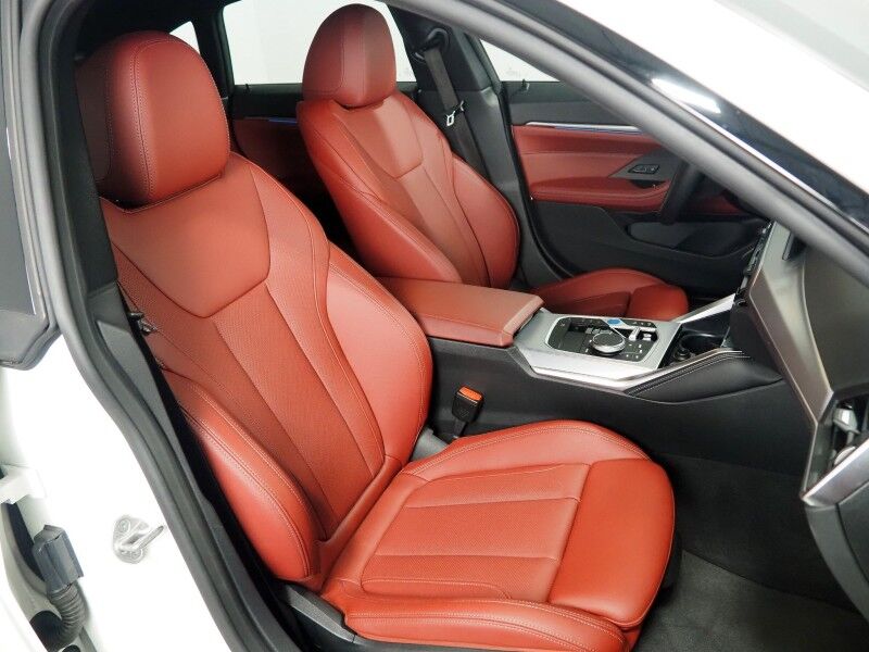 2023 BMW i4 eDrive40 Gran Coupe *M SPORT, HEADS-UP DISPLAY, NAVIGATION, CURVED DISPLAY, SAFETY ALERTS, 360 VIEW CAMERAS, MOONROOF, HEATED SEATS/STEERING, 19 INCH WHEELS, HARMAN/KARDON, ANDROID & APPLE