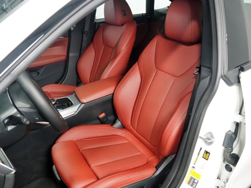 2023 BMW i4 eDrive40 Gran Coupe *M SPORT, HEADS-UP DISPLAY, NAVIGATION, CURVED DISPLAY, SAFETY ALERTS, 360 VIEW CAMERAS, MOONROOF, HEATED SEATS/STEERING, 19 INCH WHEELS, HARMAN/KARDON, ANDROID & APPLE Round Rock TX