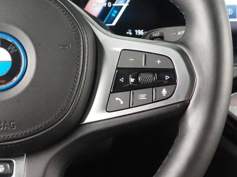 2023 BMW i4 eDrive40 Gran Coupe *M SPORT, HEADS-UP DISPLAY, NAVIGATION, CURVED DISPLAY, SAFETY ALERTS, 360 VIEW CAMERAS, MOONROOF, HEATED SEATS/STEERING, 19 INCH WHEELS, HARMAN/KARDON, ANDROID & APPLE Round Rock TX