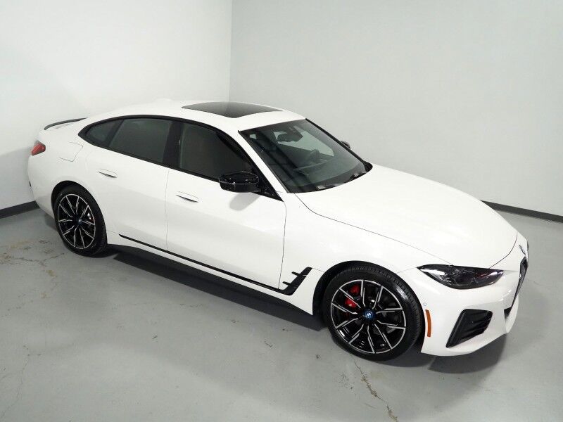 2023 BMW i4 eDrive40 Gran Coupe *M SPORT, HEADS-UP DISPLAY, NAVIGATION, CURVED DISPLAY, SAFETY ALERTS, 360 VIEW CAMERAS, MOONROOF, HEATED SEATS/STEERING, 19 INCH WHEELS, HARMAN/KARDON, ANDROID & APPLE Round Rock TX