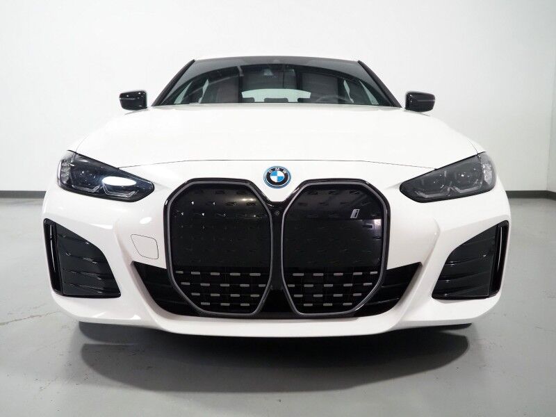 2023 BMW i4 eDrive40 Gran Coupe *M SPORT, HEADS-UP DISPLAY, NAVIGATION, CURVED DISPLAY, SAFETY ALERTS, 360 VIEW CAMERAS, MOONROOF, HEATED SEATS/STEERING, 19 INCH WHEELS, HARMAN/KARDON, ANDROID & APPLE Round Rock TX