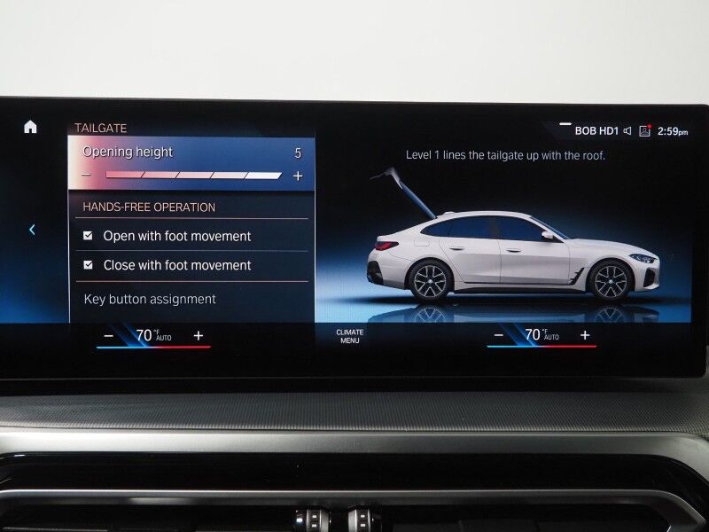 2023 BMW i4 eDrive40 Gran Coupe *M SPORT, HEADS-UP DISPLAY, NAVIGATION, CURVED DISPLAY, SAFETY ALERTS, 360 VIEW CAMERAS, MOONROOF, HEATED SEATS/STEERING, 19 INCH WHEELS, HARMAN/KARDON, ANDROID & APPLE Round Rock TX