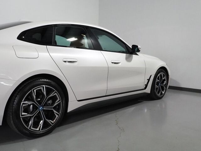 2023 BMW i4 eDrive40 Gran Coupe *M SPORT PKG, HEADS-UP DISPLAY, NAVIGATION, CURVED DISPLAY, SAFETY ALERTS, 360 VIEW CAMERAS, MOONROOF, HEATED SEATS/STEERING, ICONIC SOUNDS, HARMAN/KARDON, ANDROID & APPLE Round Rock TX