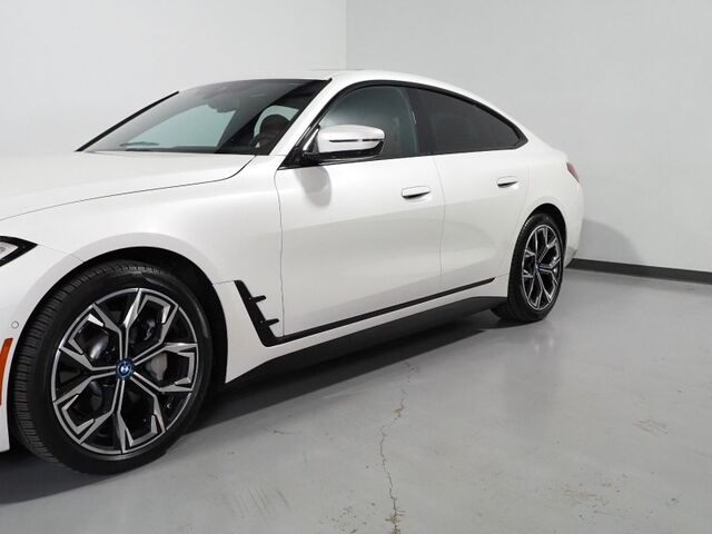 2023 BMW i4 eDrive40 Gran Coupe *M SPORT PKG, HEADS-UP DISPLAY, NAVIGATION, CURVED DISPLAY, SAFETY ALERTS, 360 VIEW CAMERAS, MOONROOF, HEATED SEATS/STEERING, ICONIC SOUNDS, HARMAN/KARDON, ANDROID & APPLE Round Rock TX