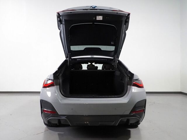 2023 BMW i4 eDrive40 Gran Coupe *M SPORT PKG, HEADS-UP DISPLAY, NAVIGATION, CURVED DISPLAY, SAFETY ALERTS, BACKUP-CAMERA, MOONROOF, LEATHER, CLIMATE SEATS, HEATED STEERING, ADAPTIVE LED HEADLIGHTS, HARMAN/KARDON, ANDROID & APPLE Round Rock TX