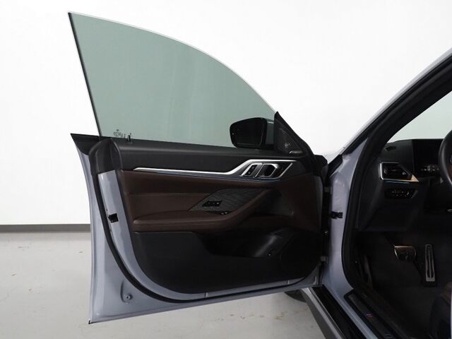 2023 BMW i4 eDrive40 Gran Coupe *M SPORT PKG, HEADS-UP DISPLAY, NAVIGATION, CURVED DISPLAY, SAFETY ALERTS, BACKUP-CAMERA, MOONROOF, LEATHER, CLIMATE SEATS, HEATED STEERING, ADAPTIVE LED HEADLIGHTS, HARMAN/KARDON, ANDROID & APPLE Round Rock TX