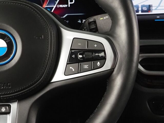 2023 BMW i4 eDrive40 Gran Coupe *M SPORT PKG, HEADS-UP DISPLAY, NAVIGATION, CURVED DISPLAY, SAFETY ALERTS, BACKUP-CAMERA, MOONROOF, LEATHER, CLIMATE SEATS, HEATED STEERING, ADAPTIVE LED HEADLIGHTS, HARMAN/KARDON, ANDROID & APPLE Round Rock TX