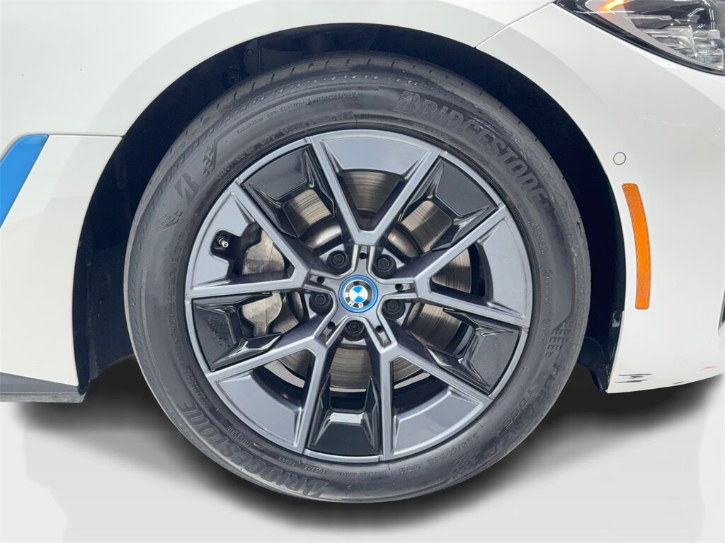 2023 BMW i4 eDrive40 NAV,CAM,SUNROOF,HTD STS,BLIND SPOT Plano TX