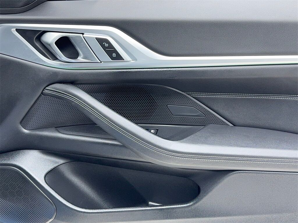 2023 BMW i4 eDrive40 NAV,CAM,SUNROOF,HTD STS,BLIND SPOT Plano TX
