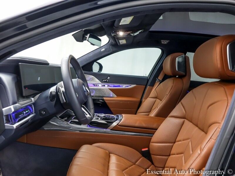 2023 BMW i7 xDrive60 MSPORT Willowbrook IL