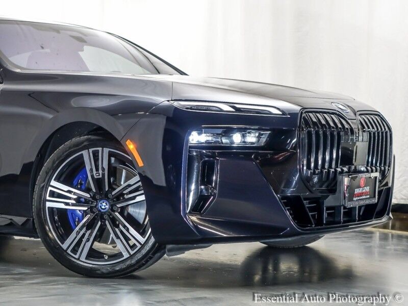 2023 BMW i7 xDrive60 MSPORT Willowbrook IL
