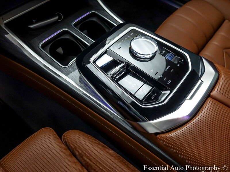 2023 BMW i7 xDrive60 MSPORT Willowbrook IL