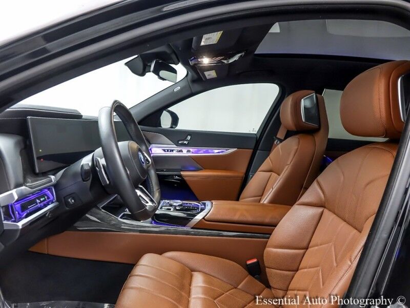 2023 BMW i7 xDrive60 Willowbrook IL