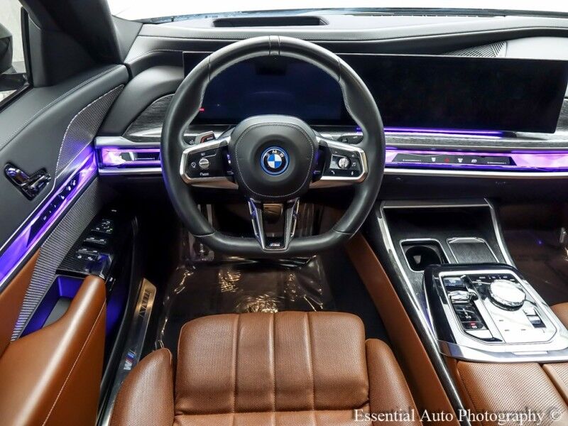 2023 BMW i7 xDrive60 Willowbrook IL