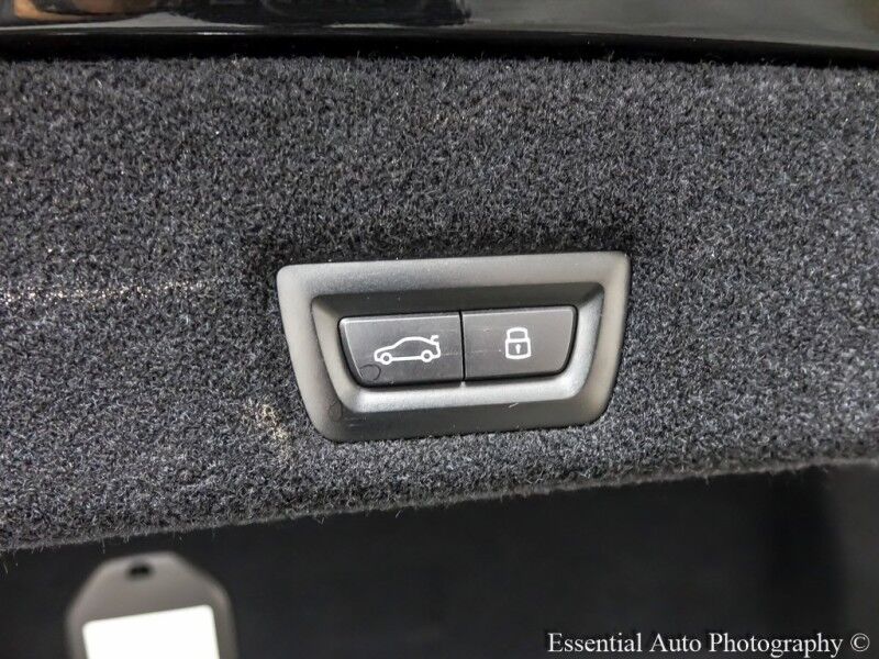 2023 BMW i7 xDrive60 Willowbrook IL