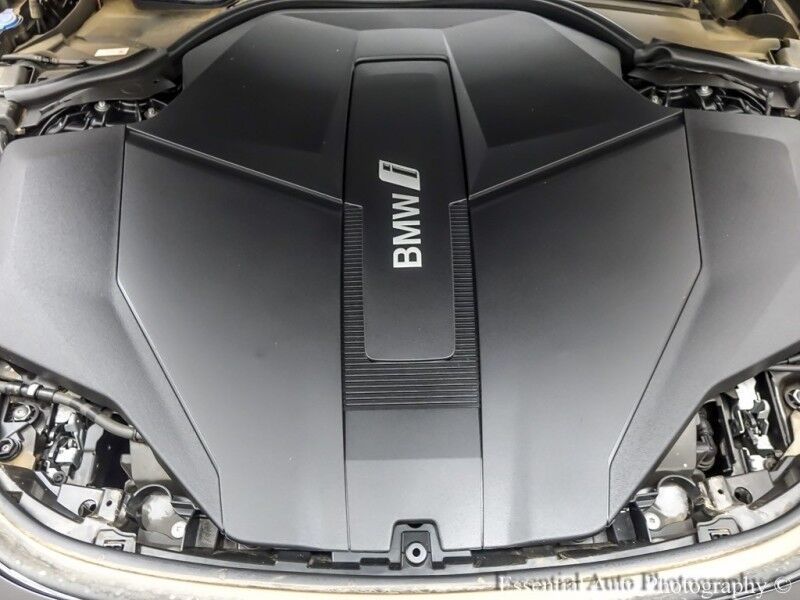 2023 BMW i7 xDrive60 Willowbrook IL