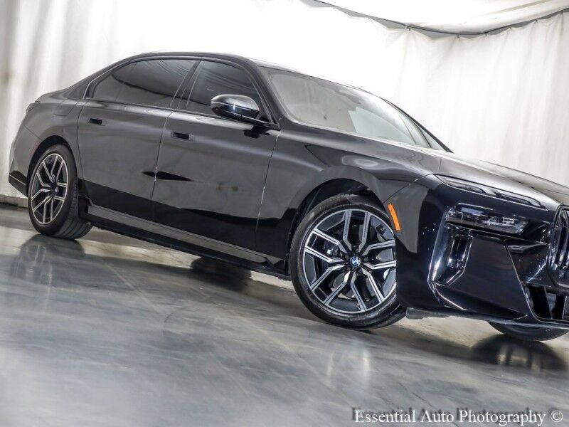 2023 BMW i7 xDrive60 Willowbrook IL