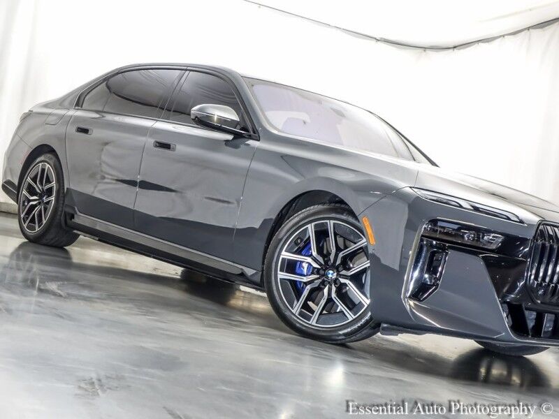 2023 BMW i7 xDrive60 Willowbrook IL