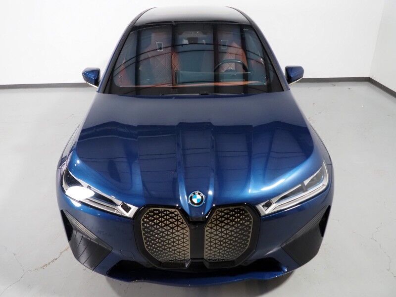 2023 BMW iX M60 *LUXURY PKG, DRIVING ASSIST PRO PKG, HEADS-UP DISPLAY, NAVIGATION, ADAPTIVE CRUISE, 360 CAMERAS, PANO ECLIPSING ROOF, LEATHER, CLIMATE/MULTI-FUNCTION SEATS, BOWERS & WILKINS, WIRELESS CHARGING, ANDROID & APPLE Round Rock TX