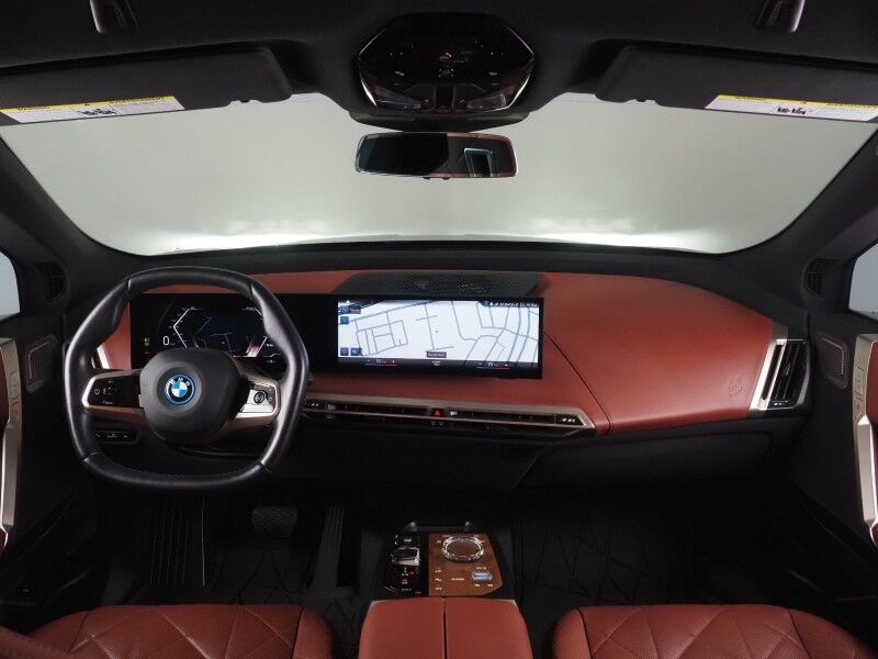 2023 BMW iX M60 *LUXURY PKG, DRIVING ASSIST PRO PKG, HEADS-UP DISPLAY, NAVIGATION, ADAPTIVE CRUISE, 360 CAMERAS, PANO ECLIPSING ROOF, LEATHER, CLIMATE/MULTI-FUNCTION SEATS, BOWERS & WILKINS, WIRELESS CHARGING, ANDROID & APPLE