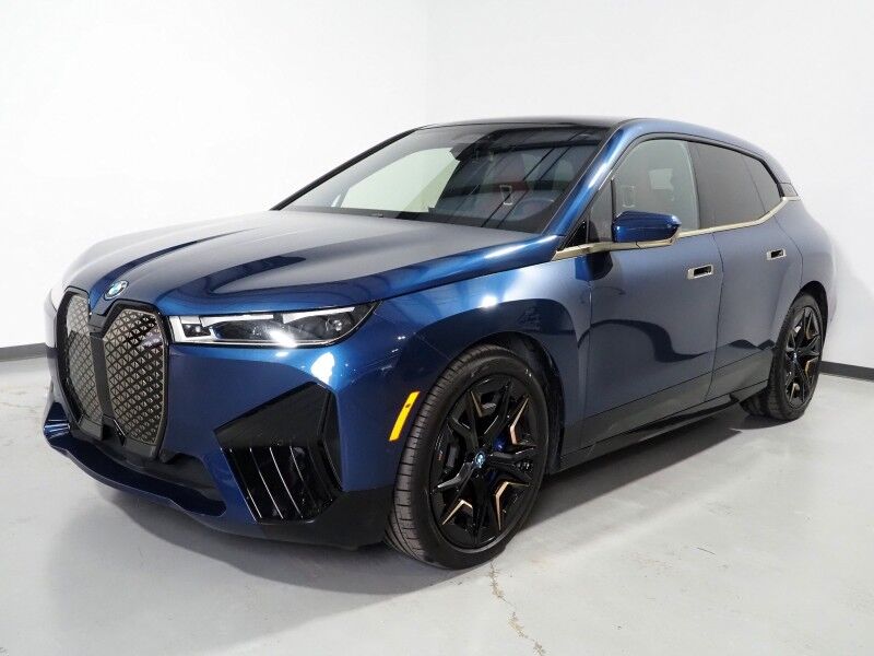 2023 BMW iX M60 *LUXURY PKG, DRIVING ASSIST PRO PKG, HEADS-UP DISPLAY, NAVIGATION, ADAPTIVE CRUISE, 360 CAMERAS, PANO ECLIPSING ROOF, LEATHER, CLIMATE/MULTI-FUNCTION SEATS, BOWERS & WILKINS, WIRELESS CHARGING, ANDROID & APPLE Round Rock TX