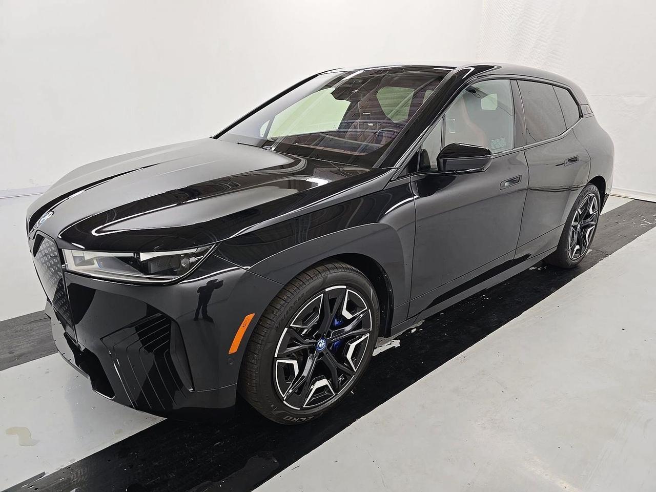 2023 BMW iX M60 Soft Close Doors / Adaptive Cruise Portland OR